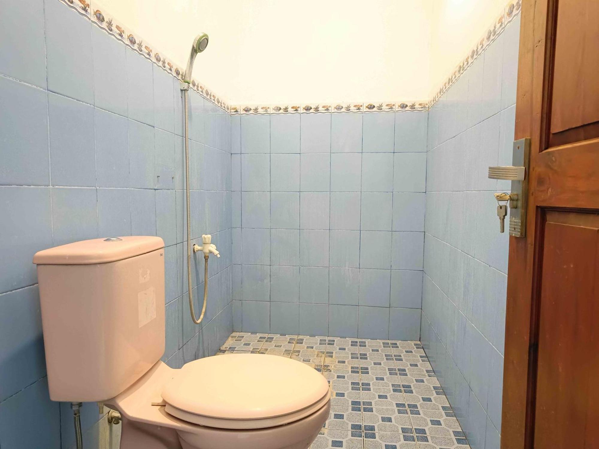 Jogo Segoro Homestay Mitra Reddoorz Near Pantai Sundak Gunungkidul Ngandong Bilik gambar